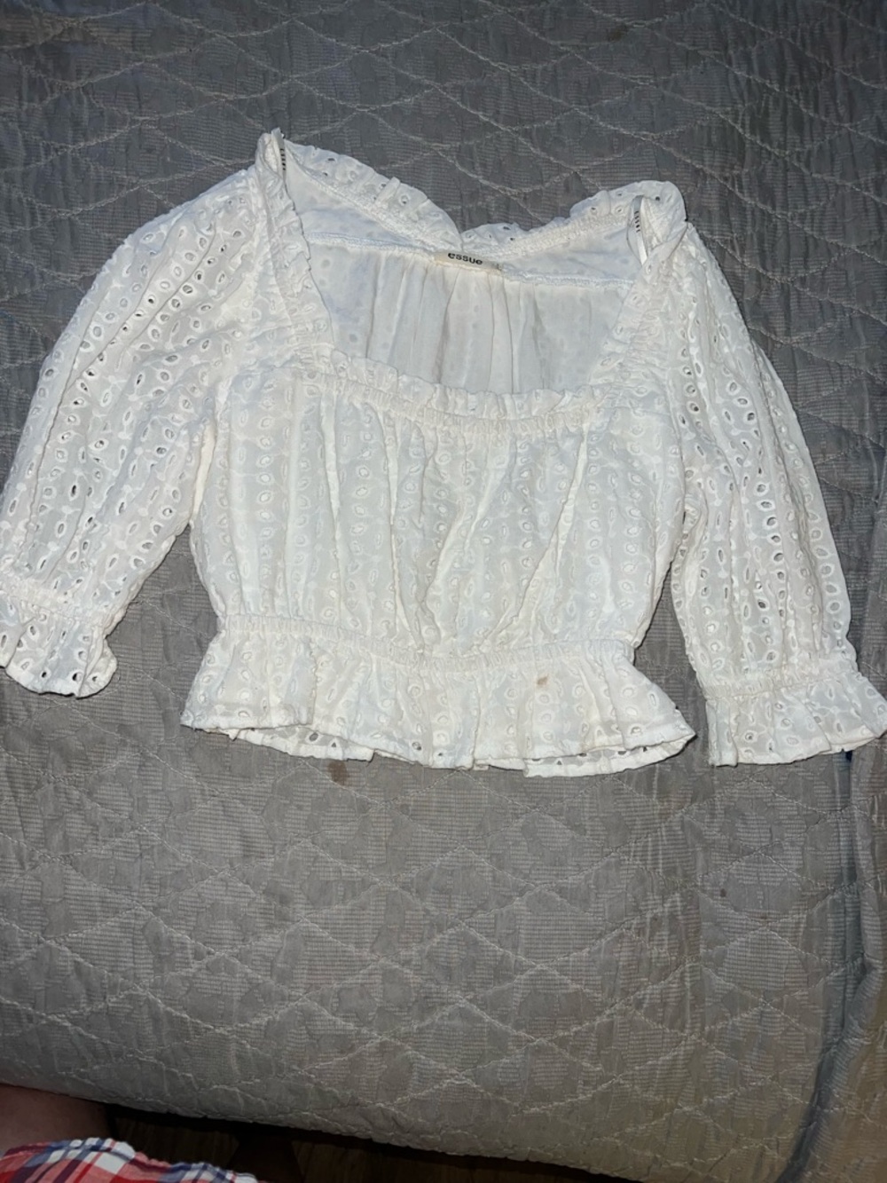 essue White Eyelet Ruffle Peasant Top